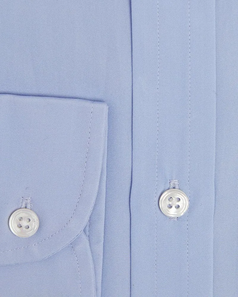 Contemporary Fit, Cut-away Collar, 2 Button Cuff Shirt in a Plain Sky Blue Poplin Cotton