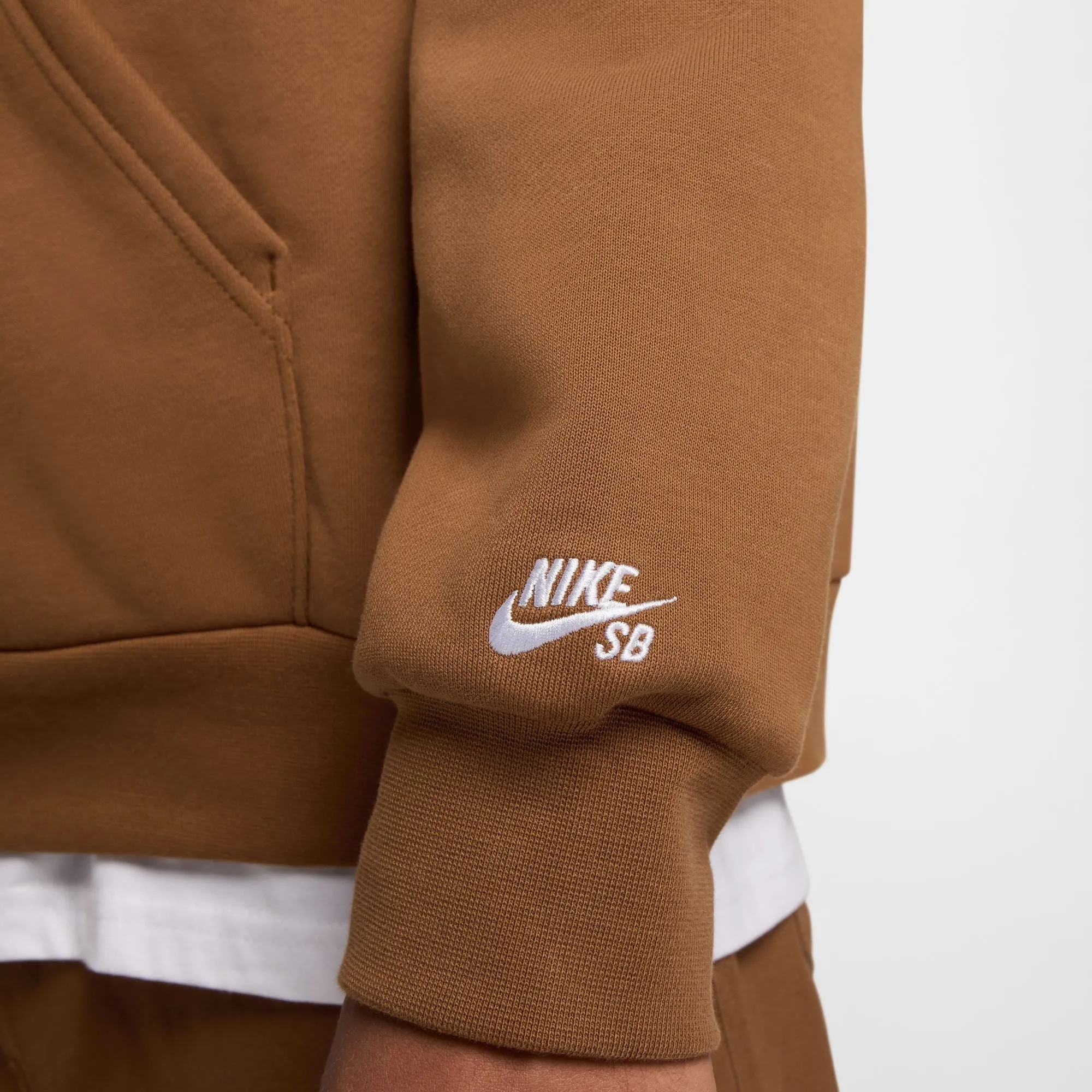 SB SKATE HOODIE LIGHT BRITISH TAN / WHITE